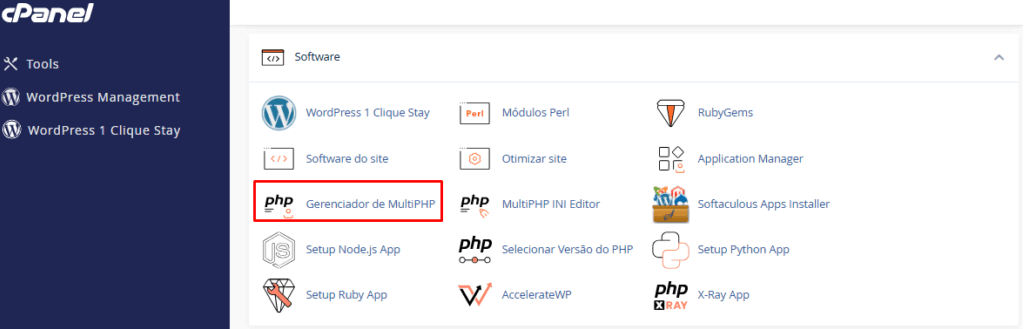 Domínio mostrando a versão do PHP como herdada pelo cPanel