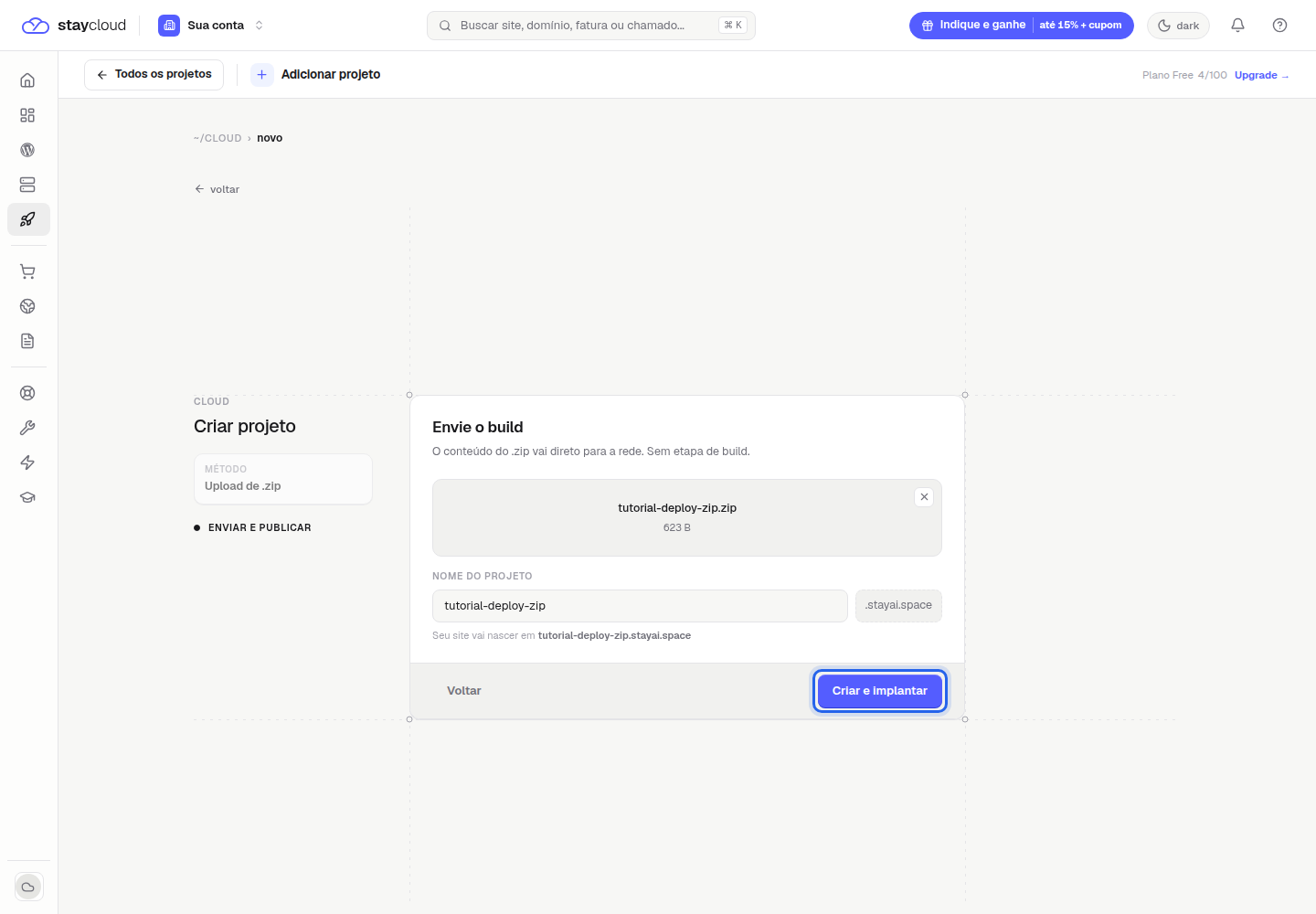 Botão criar e implantar para iniciar o primeiro deploy StayCloud